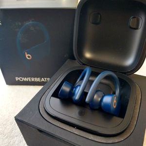 Dr. Dre Powerbeats Pro earbuds